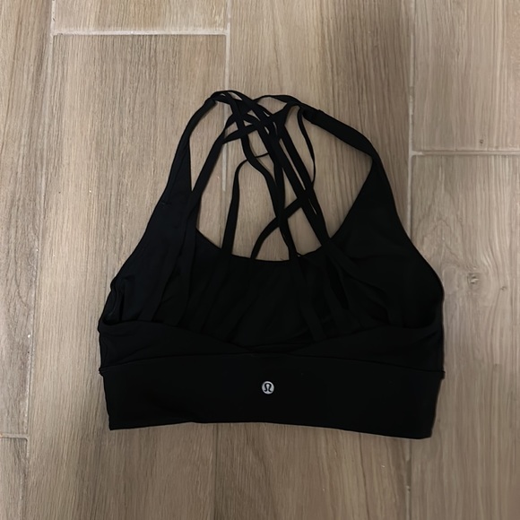 Lululemon sports bra - Picture 2 of 3